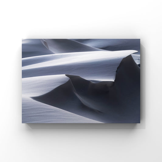 Snow cornice